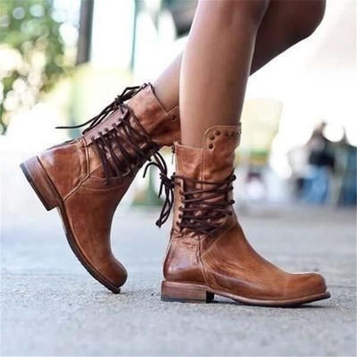 Helena™ Stylish, versatile support boots