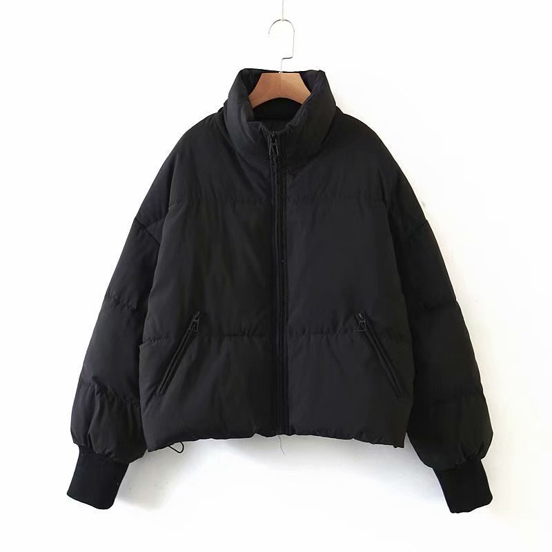 Damen Pufferjacke | Leichte Steppjacke mit tailliertem Schnitt, wärmender Fütterung und praktischen Taschen für Alltag und Freizeit