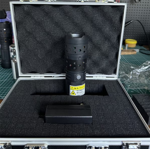 Infrarot-Laserlicht IR | Kompakter IR-Laser für Sensorik, Ausrichtung und technische Tests