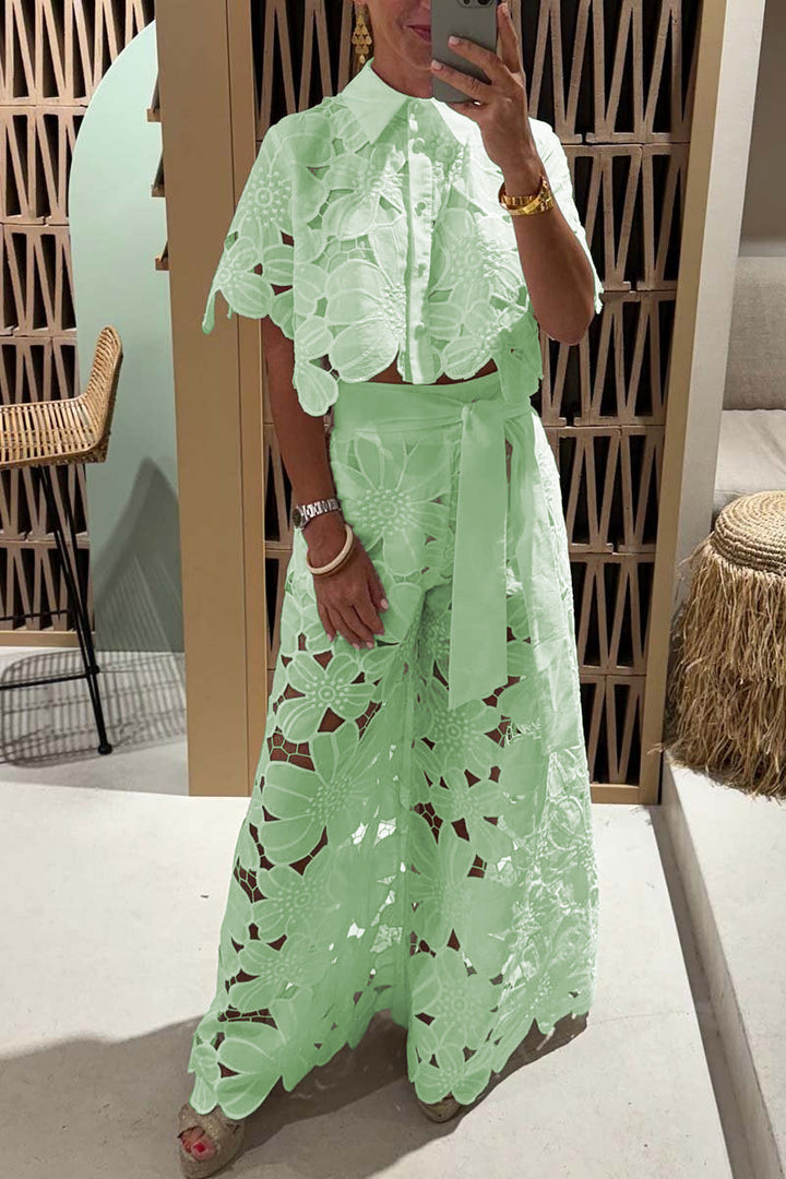 Damen Zweiteiler mit Spitzenbesatz | Florales Oberteil und Hose mit weitem Bein | Größen S-2XL