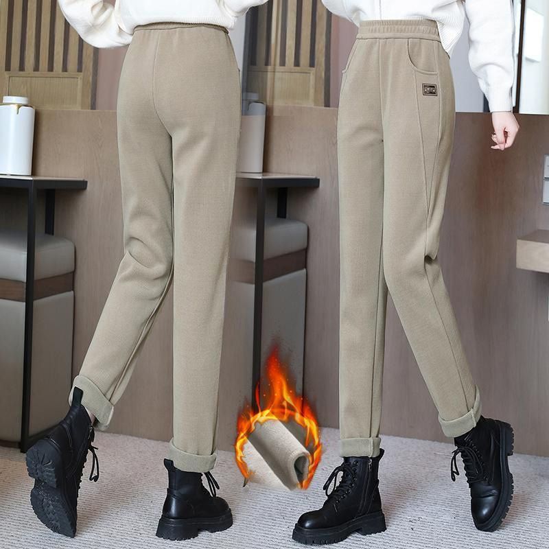 Damen Cordhose mit Fleecefutter | Hoch geschnittene Winterhose mit Taschen und leicht elastischer Passform