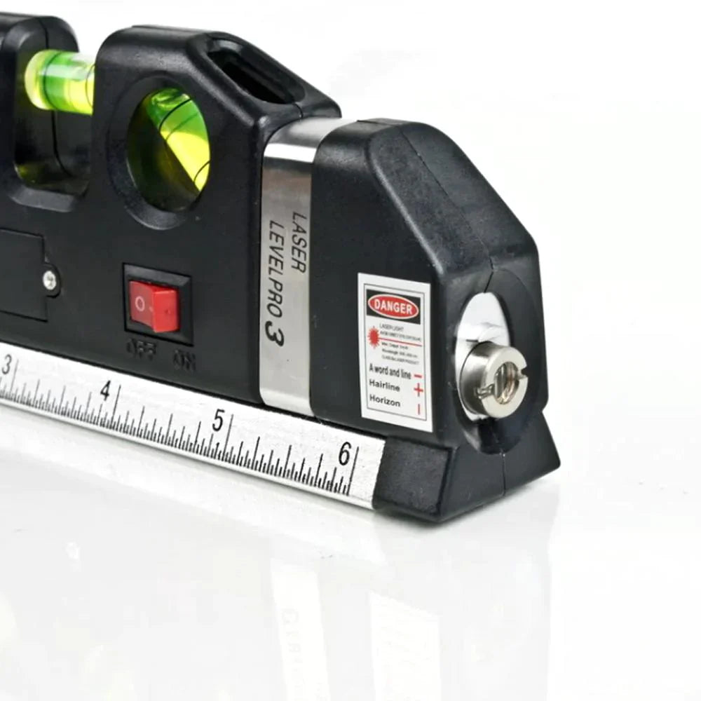 4-in-1 laser measuring tool with tape measure | Triple spirit level + bubble light | Laser line for precise alignment, compact 17 cm