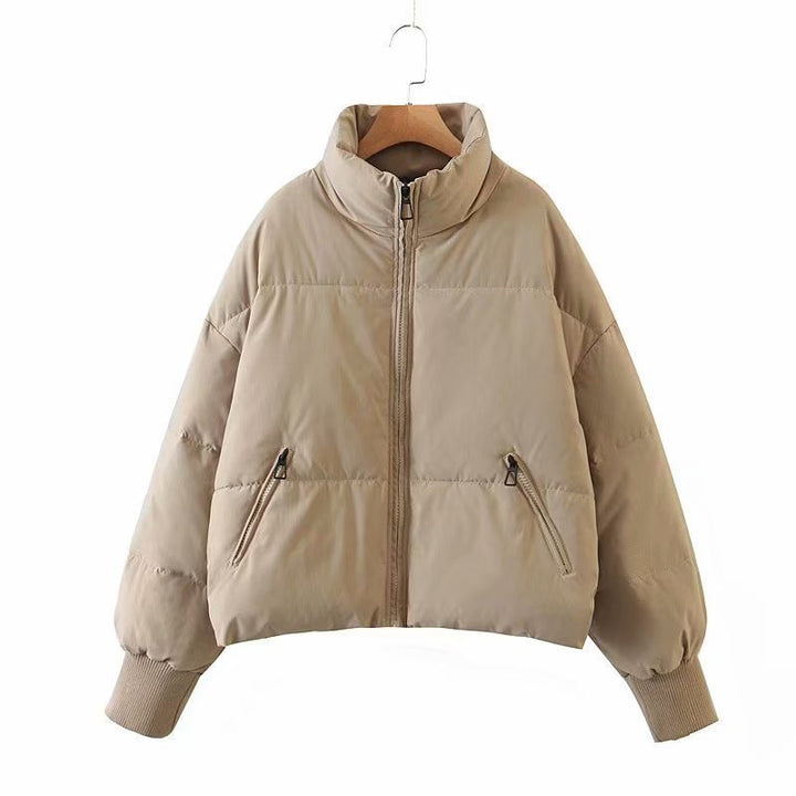 Damen Pufferjacke | Leichte Steppjacke mit tailliertem Schnitt, wärmender Fütterung und praktischen Taschen für Alltag und Freizeit
