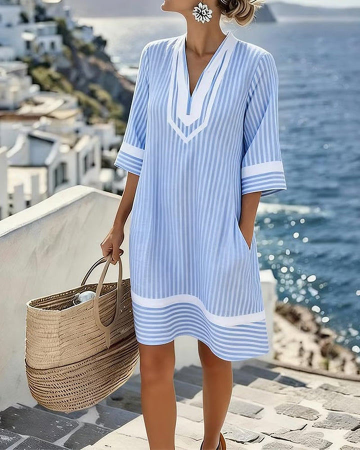 Damen Sommerkleid mit Streifen | Luftiges Shift-Kleid mit V-Ausschnitt, Seitentaschen &amp; lockerem Schnitt für Alltag &amp; Urlaub