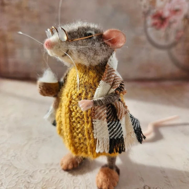 Handmade Felt Mouse | Christmas Decoration &amp; Gift Idea | Needle-Felted from Wool &amp; Fabric | Sustainable
