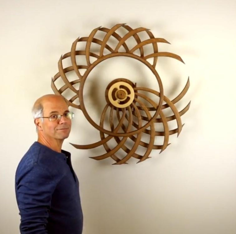Kinetische Holzskulptur mit Federmechanik | Handgefertigte bewegte Deko | Poliertes Holz, Wand- oder Tischkunst mit faszinierenden Mustern
