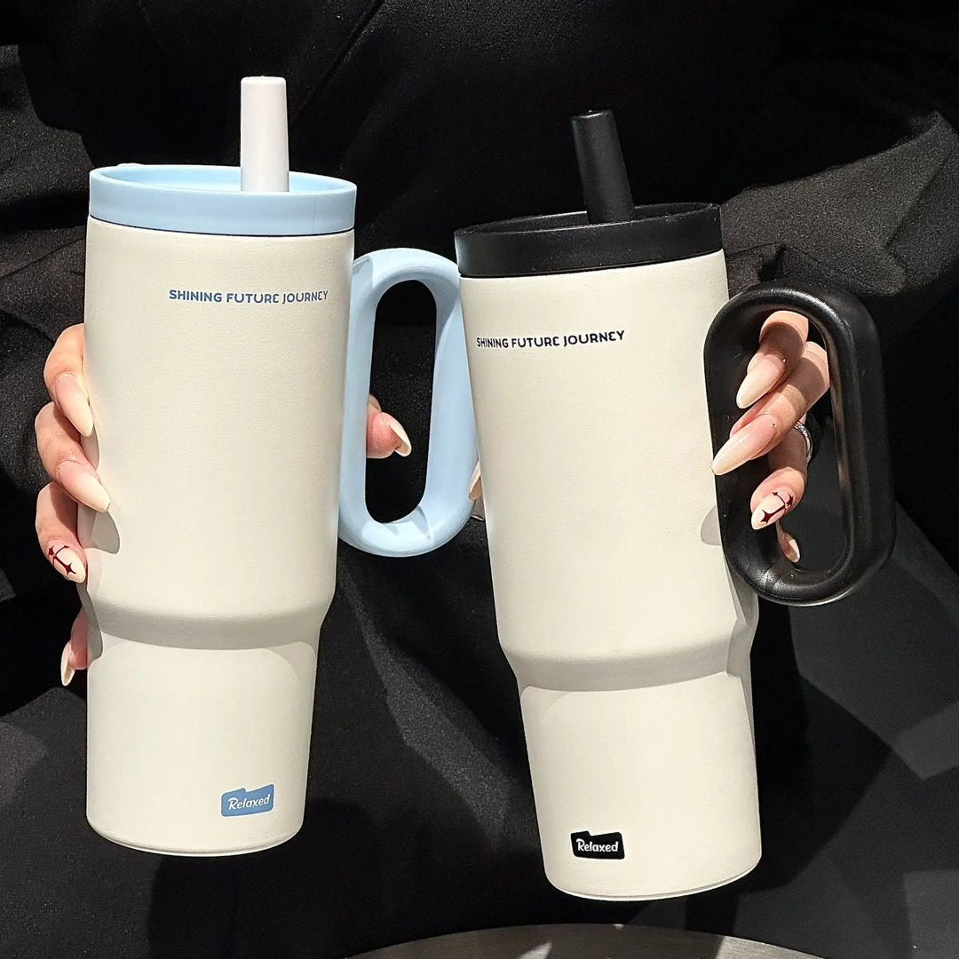 Edelstahl Trinkflasche 750 ml | Vakuumisoliert mit Strohhalm &amp; Griff für Alltag, Reisen und Outdoor