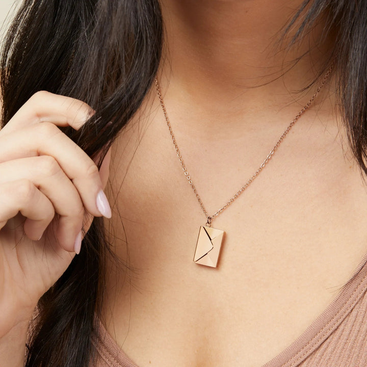 Letter pendant necklace made of stainless steel | Love letter pendant with removable mini letter | 40 cm + 5 cm extension