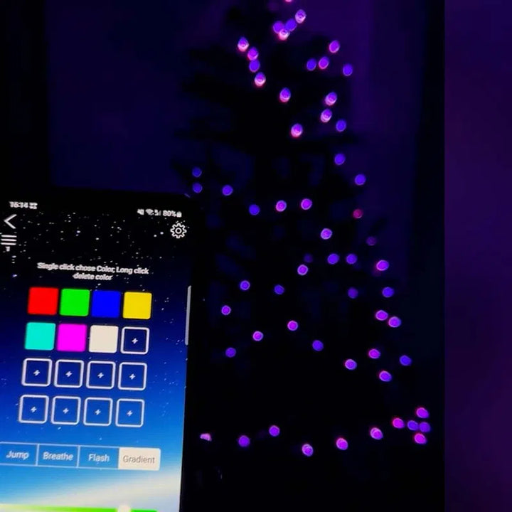 CheerfulGlow™ Dreamy Christmas tones