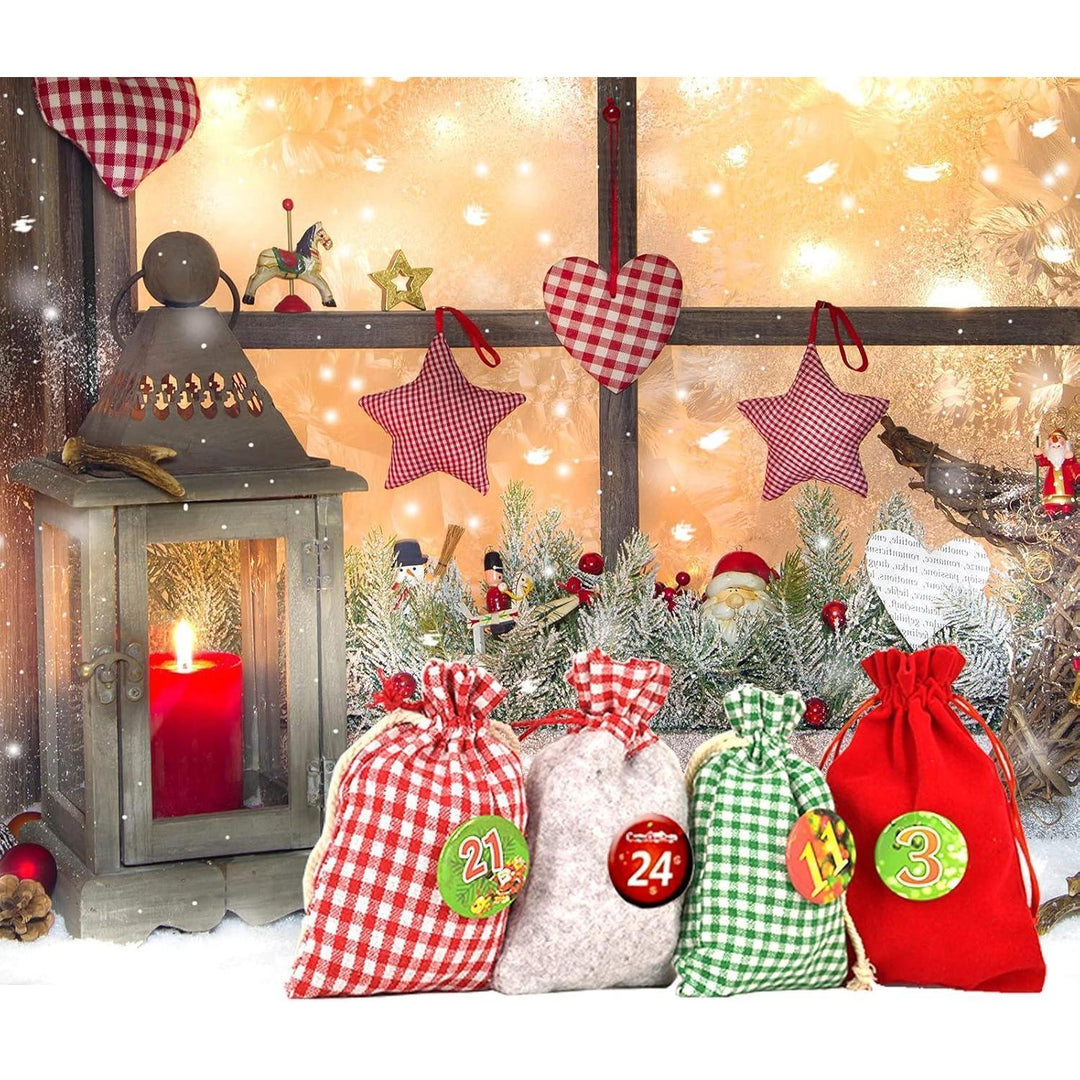 Adventskalender zum Befüllen mit 24 XXL Stoffsäckchen | Wiederverwendbares Set mit Zahlen, Holzklammern und 4 m Kordel