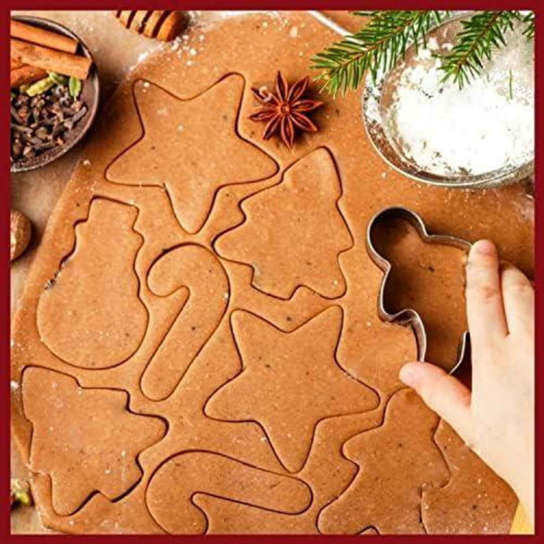Weihnachts-Ausstechformen 9-teilig aus Edelstahl | Plätzchenausstecher mit 9 Motiven für Kekse, Fondant und kreatives Backen