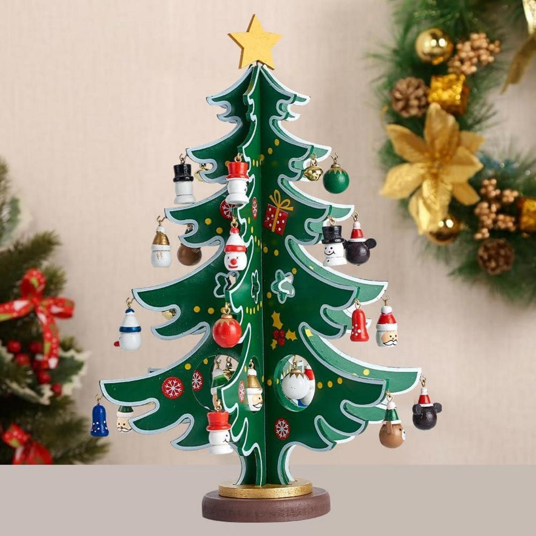 DIY Adventskalender für Kinder mit Mini-Weihnachtsbaum | 24 Tage Countdown mit 30 handbemalten Anhängern aus Holz und Harz zum Schmücken