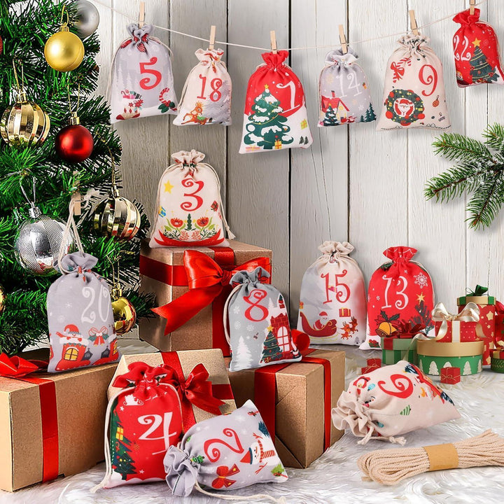 Adventskalender DIY zum Befüllen mit 24 Stoffbeuteln | Wiederverwendbare Weihnachtssäckchen in 2 Größen mit Holzklammern und 10 m Hanfseil