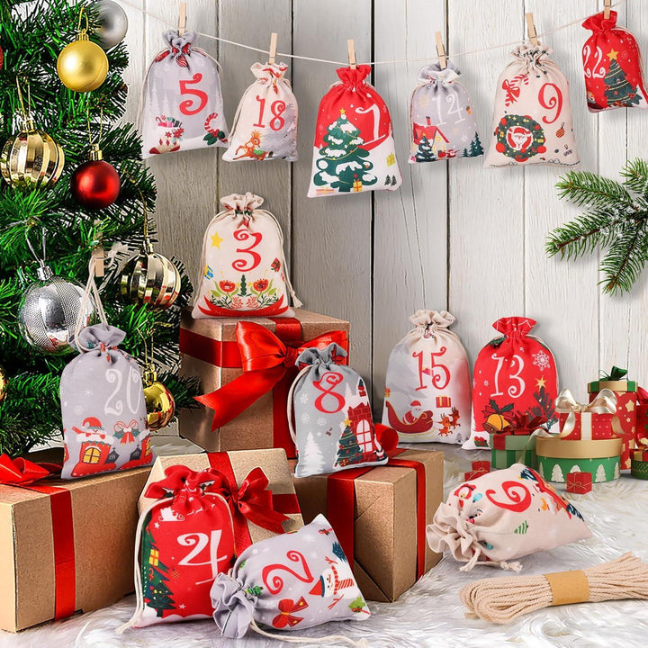 Adventskalender DIY zum Befüllen mit 24 Stoffbeuteln | Wiederverwendbare Weihnachtssäckchen in 2 Größen mit Holzklammern und 10 m Hanfseil