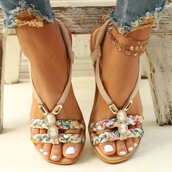 Damen Boho Sandalen mit Perlen | Bequeme Slip-On Sommerschuhe | Leichte Sohle &amp; Luftiges Design | Größen 36–43