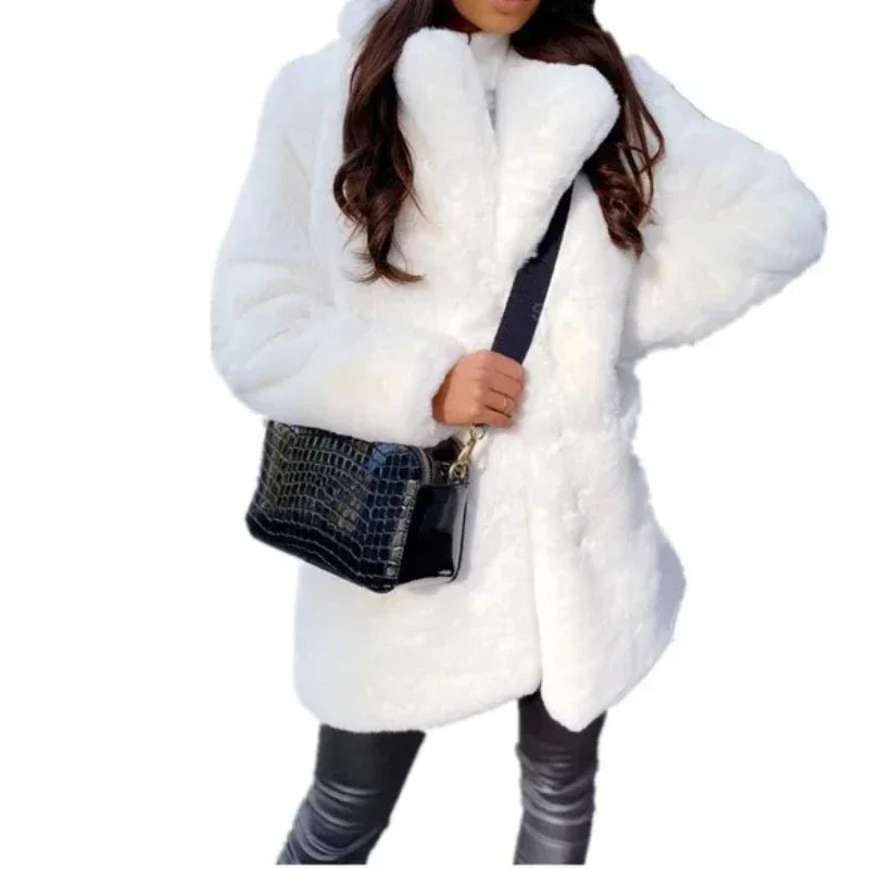 Damen Kunstfelljacke mit offener Vorderseite | Mittellange Winterjacke mit weichem Plüsch, langen Ärmeln und kragenlosem Schnitt