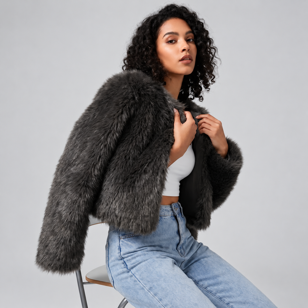 Damen Kunstfelljacke kurz aus weichem Kunstpelz | Leichte Winterjacke im Cardigan-Stil für Alltag, Büro und elegante Anlässe