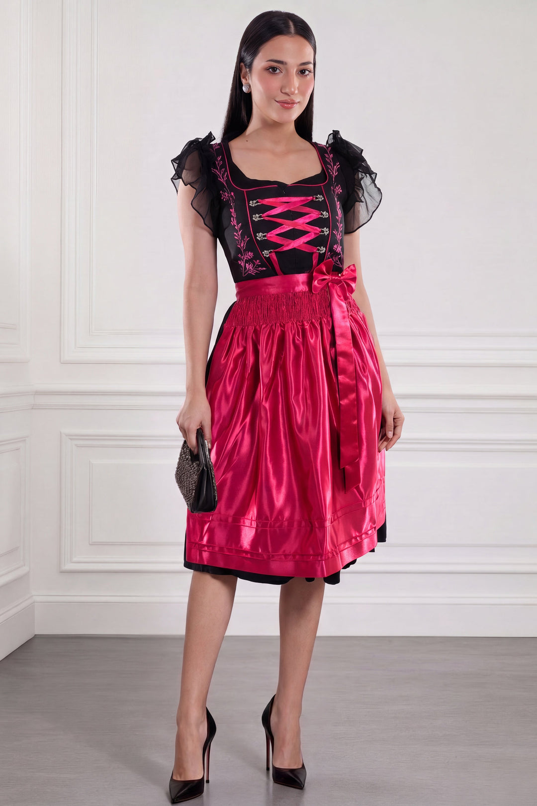 Dirndl Midi Damen Schwarz Fuchsia | Trachtenkleid mit floralen Details, Mieder und Kontrastschürze für Oktoberfest