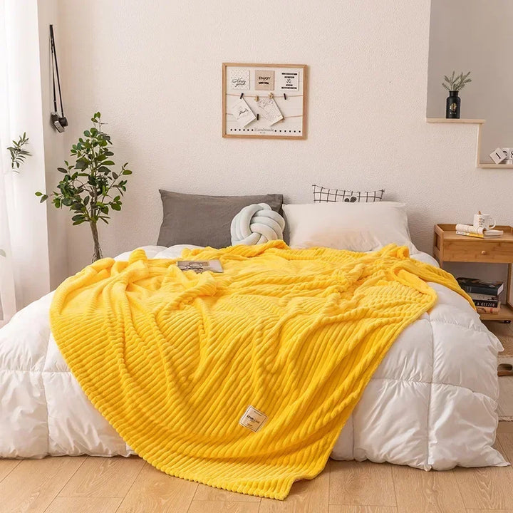 Flanell-Decke | Dicke warme Kuscheldecke aus weichem Flanell für Sofa, Bett und kalte Nächte