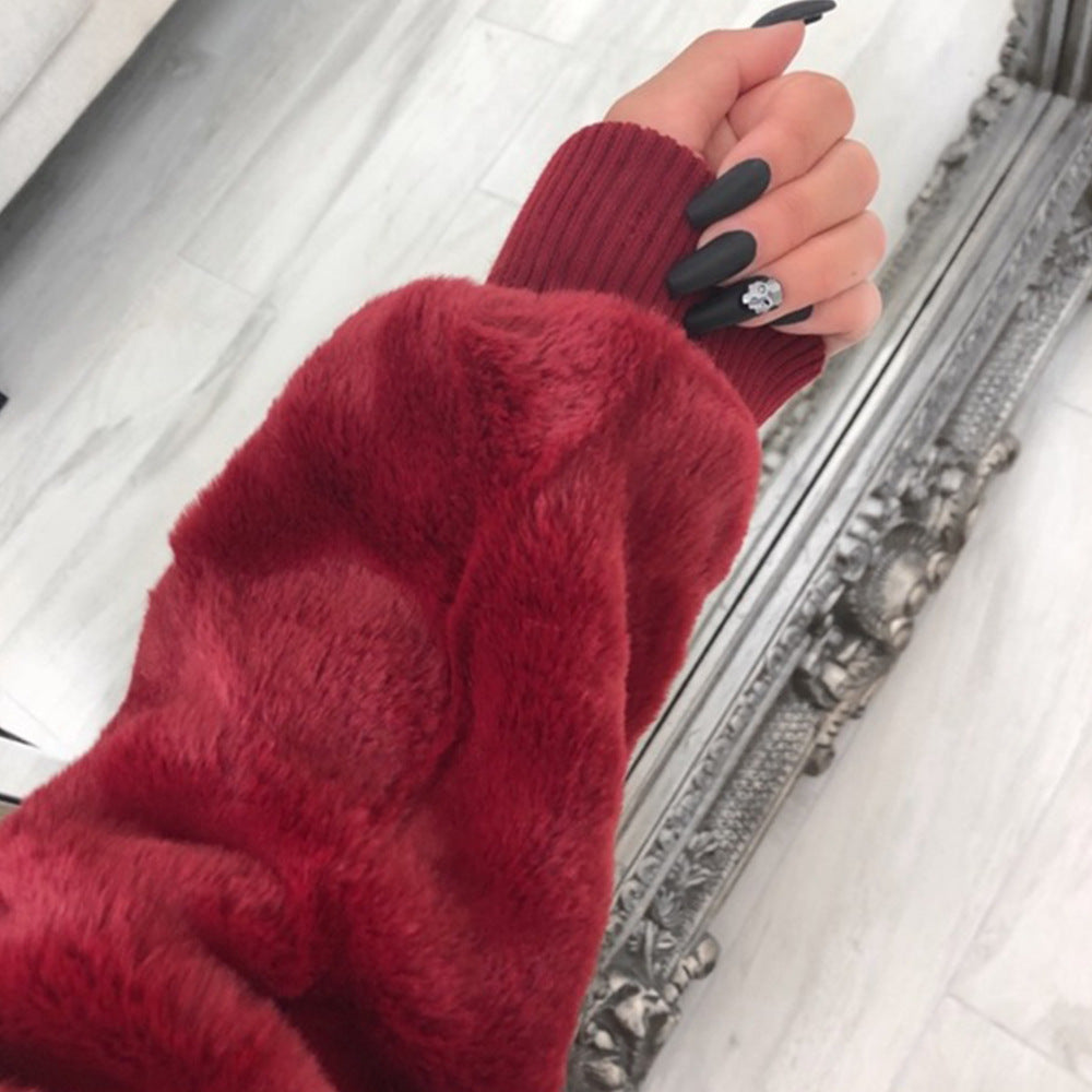 Damen Kunstfelljacke mit Kapuze | Flauschige Winterjacke mit Reißverschluss, Kapuzenbesatz, Rippbündchen und Fronttaschen