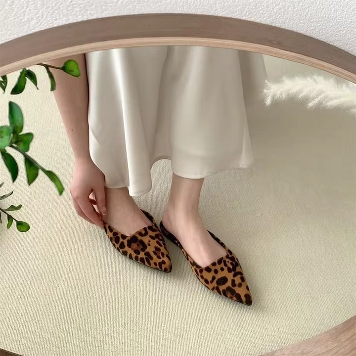 Gisela™ - Elegant slippers with low heel