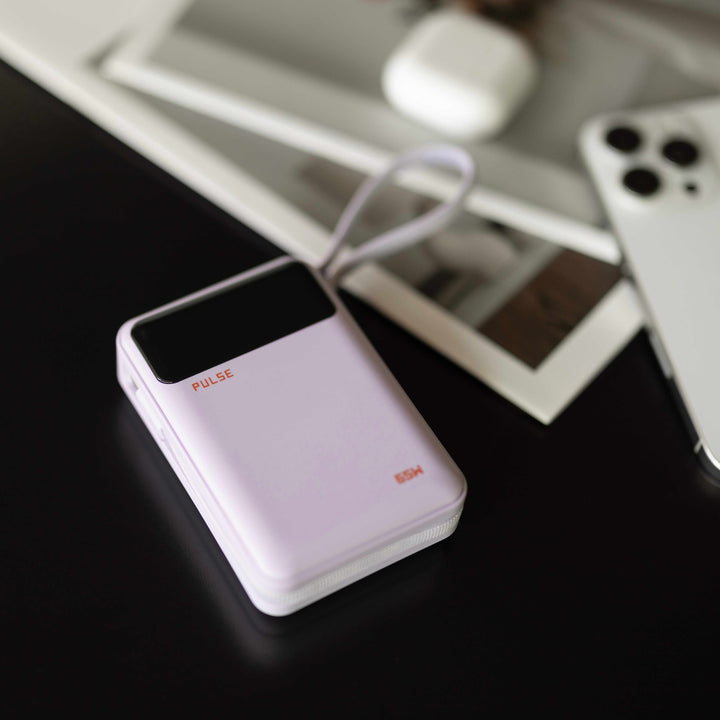 Powerbank 20.000 mAh | Kompakte Laptop-Powerbank mit 65 W Power Delivery, USB-C-Kabel und mehreren Ladeanschlüssen