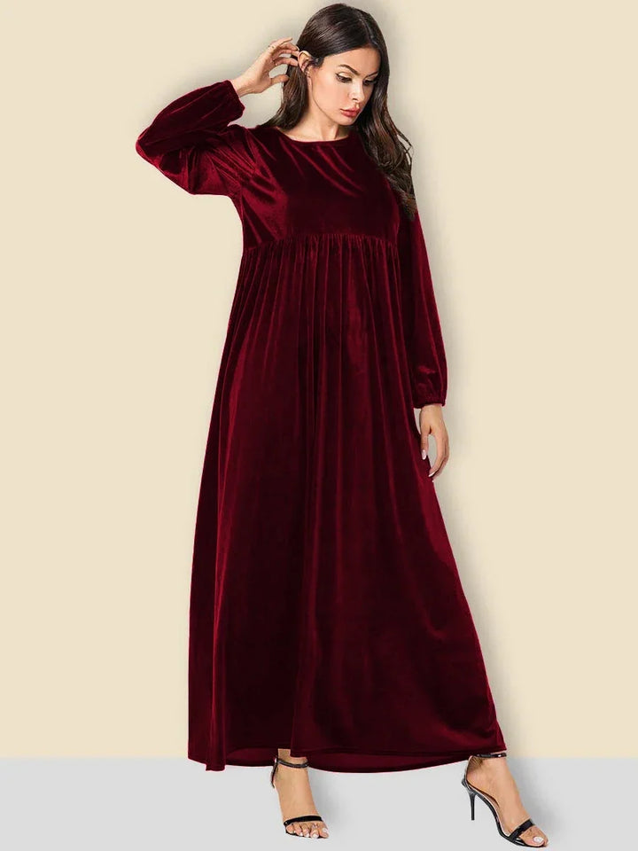 Damen Samt Maxikleid in großen Größen | Elegantes Abendkleid mit hoher Empire-Taille, langen Ärmeln und weich fallendem Stoff