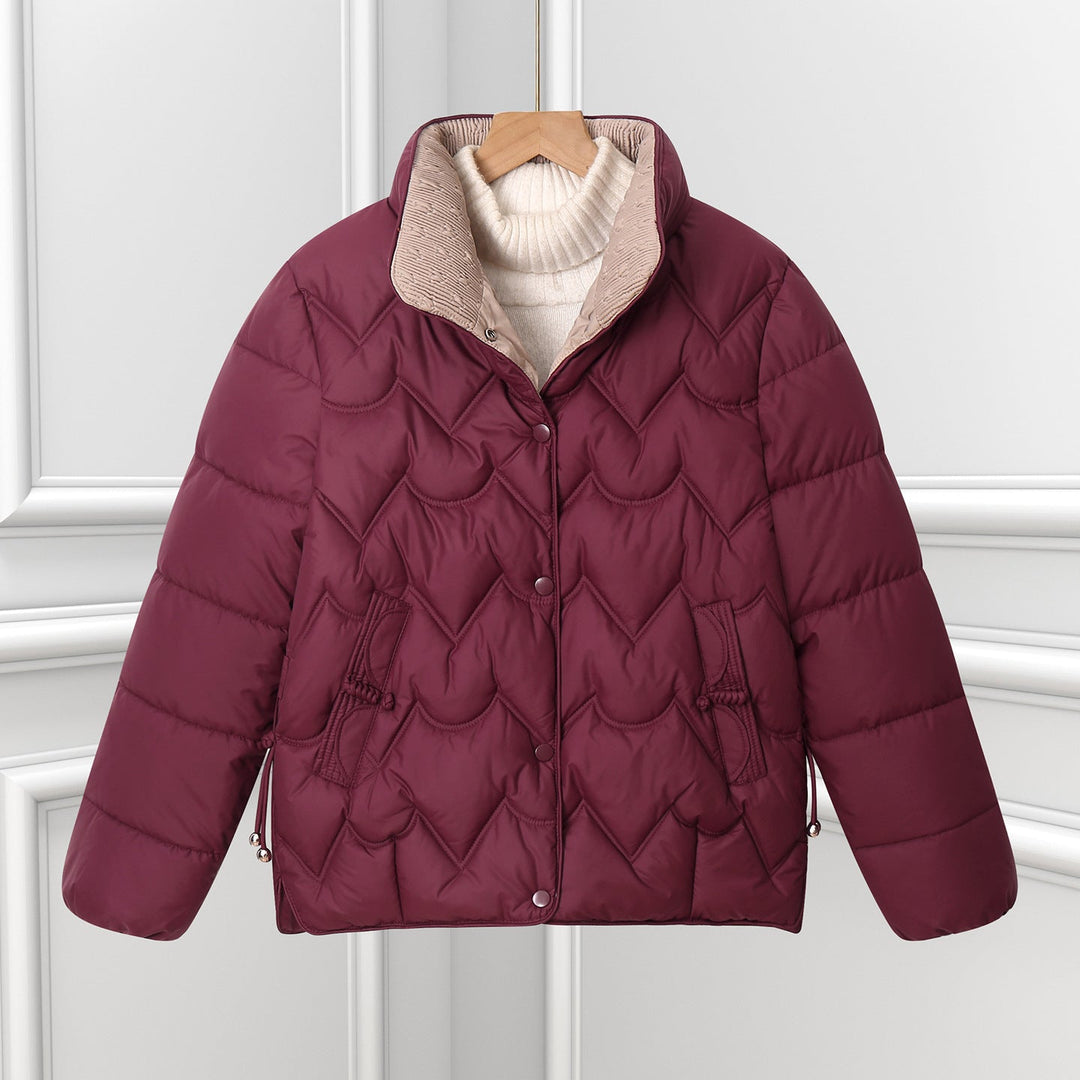 Damen Steppjacke mit Bogensteppung | Kurze Pufferjacke mit Druckknopfverschluss, hohem Stehkragen und verstellbaren Kordelzügen