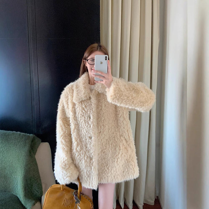 Damen Kunstfellmantel Oversize mit Teddy-Optik | Flauschiger Wintermantel mit Stehkragen und tiefen Eingrifftaschen für kalte Tage