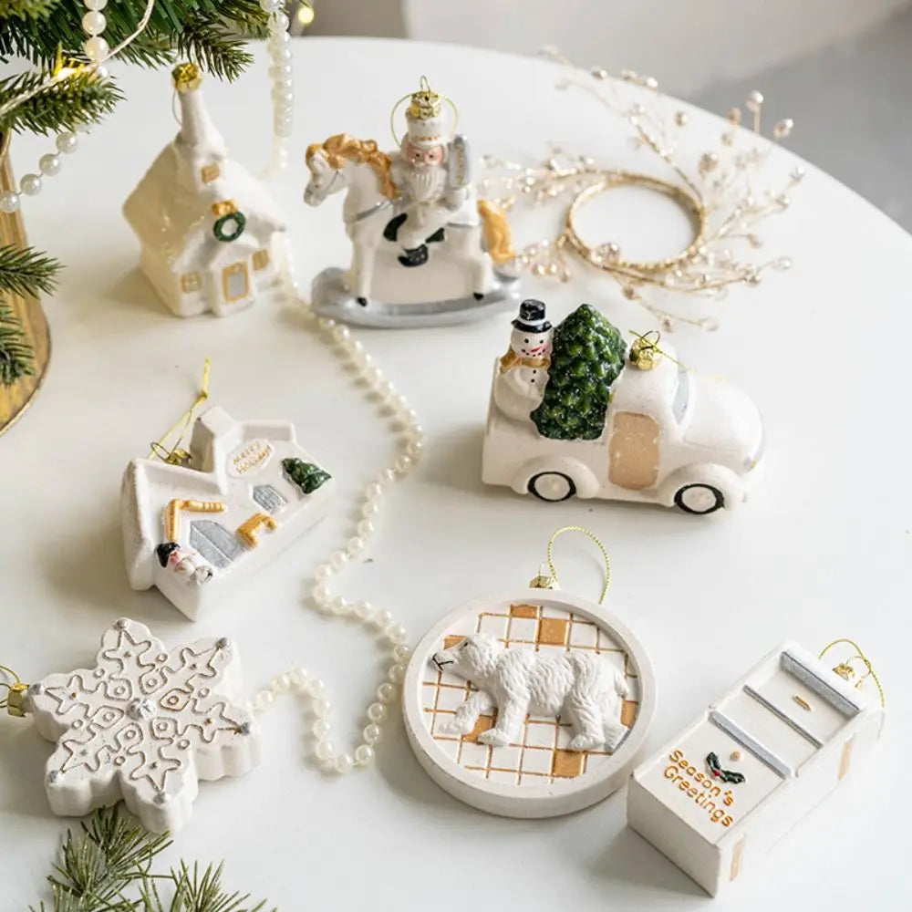 Weihnachtsanhänger | Christbaumschmuck mit verschiedenen Wintermotiven, Aufhängeschlaufe und dekorativen Details für festliche Weihnachtsdeko