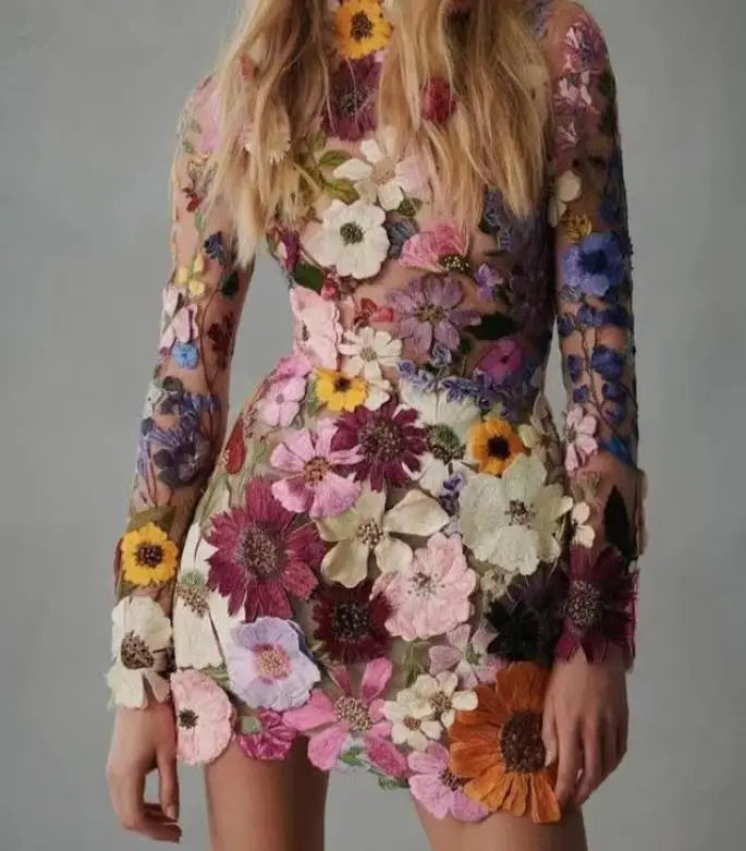 Damen Blumenkleid mit 3D-Stickerei | Ärmellos mit hohem Ausschnitt &amp; Futter | Dolores Garden Party Kleid