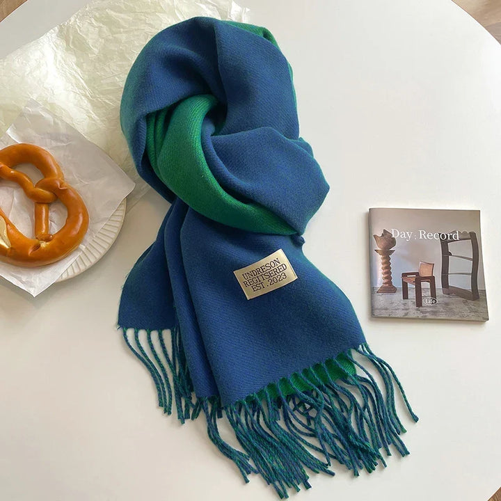 Damen Pashmina Schal mit Fransen | Weicher langer Wickelschal mit glatter Oberfläche und vielseitiger Trageform für Herbst und Winte