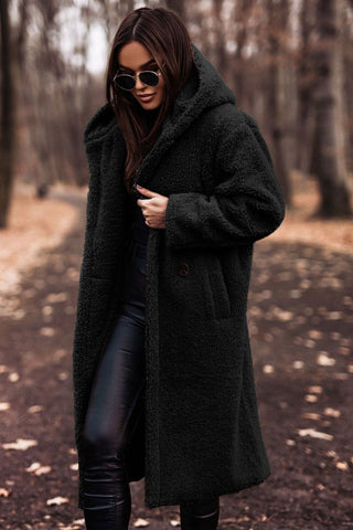 Damen Teddy-Mantel mit Kapuze | Flauschiger Wintermantel mit weichem Teddy-Fleece, lockerer Passform und wärmendem Schnitt für kalte Tage
