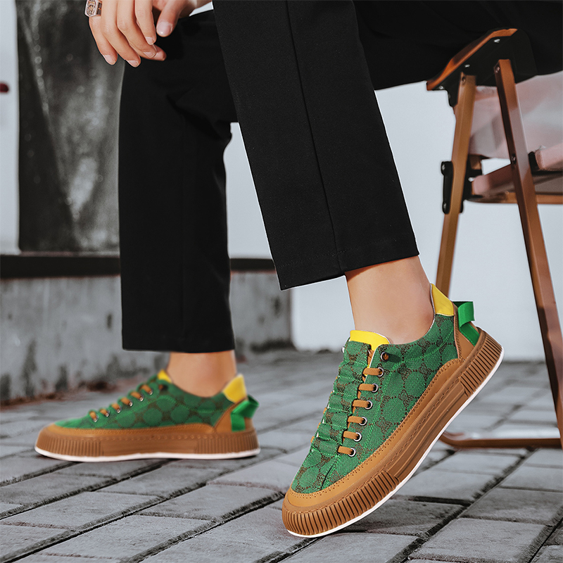 Damen Turnschuhe mit geometrischem Muster | Bequeme Sneaker mit Gummisohle | Moderne Freizeitschuhe