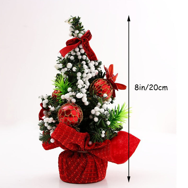 Mini Weihnachtsbaum Set | 3 dekorierte künstliche Tannenbäume mit Schleifen, Beeren und Weihnachtskugeln als festliche Tischdekoration
