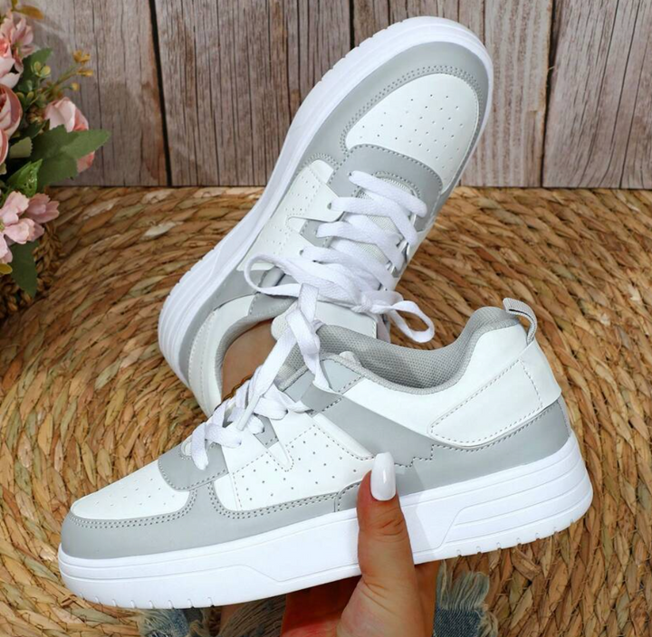 Damen Sneaker mit Leo-Print | Gepolsterte Innensohle &amp; vielseitige Farben | Samara Freizeitschuhe