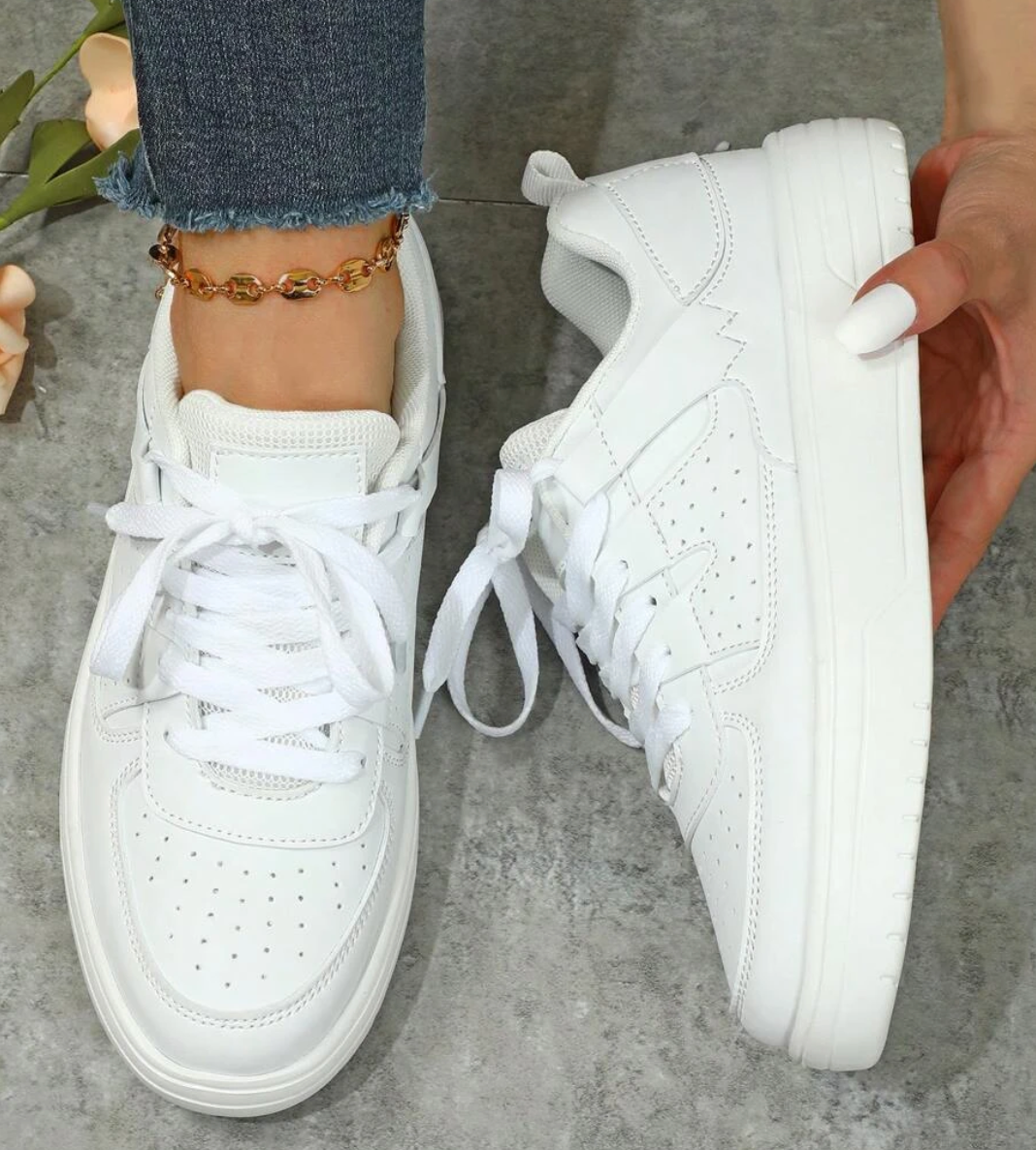 Damen Sneaker mit Leo-Print | Gepolsterte Innensohle &amp; vielseitige Farben | Samara Freizeitschuhe