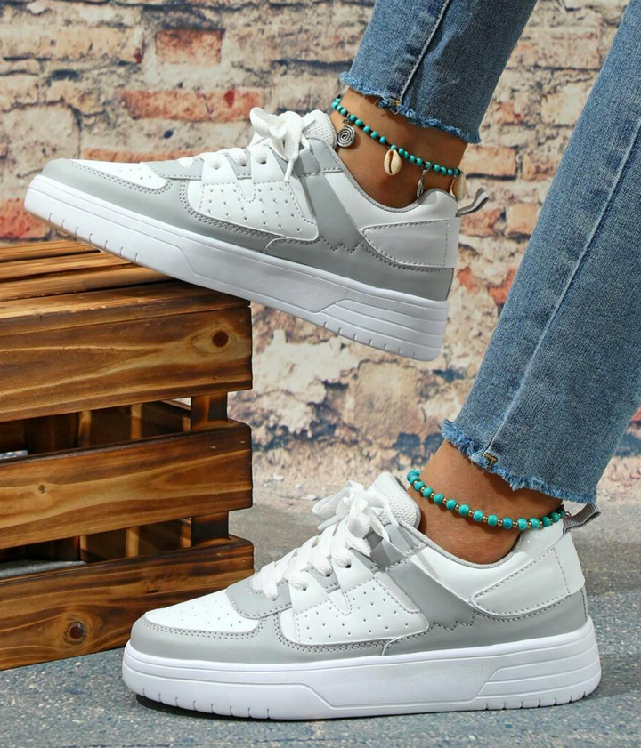 Damen Sneaker mit Leo-Print | Gepolsterte Innensohle &amp; vielseitige Farben | Samara Freizeitschuhe