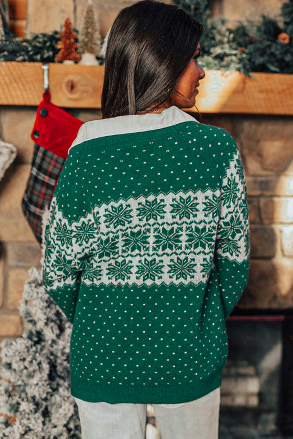 Damen Weihnachtspullover mit Schneeflocken | Weicher Strickpullover mit Punktemuster, Rundhalsausschnitt und langen Ärmeln