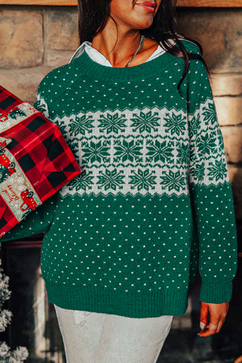 Damen Weihnachtspullover mit Schneeflocken | Weicher Strickpullover mit Punktemuster, Rundhalsausschnitt und langen Ärmeln