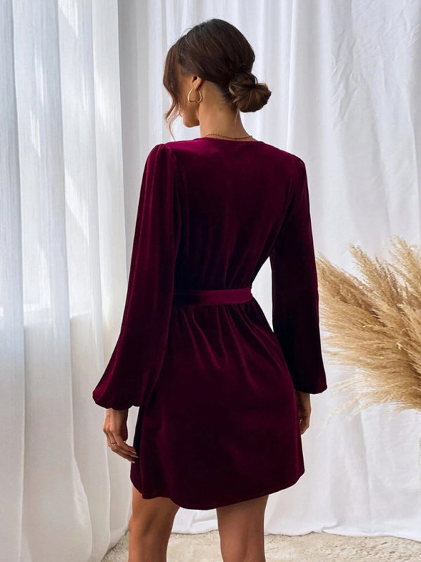 Damen Samtkleid mit V-Ausschnitt | Elegantes Minikleid mit langen Ballonärmeln, Bindegürtel und ausgestelltem Rock für festliche Anlässe