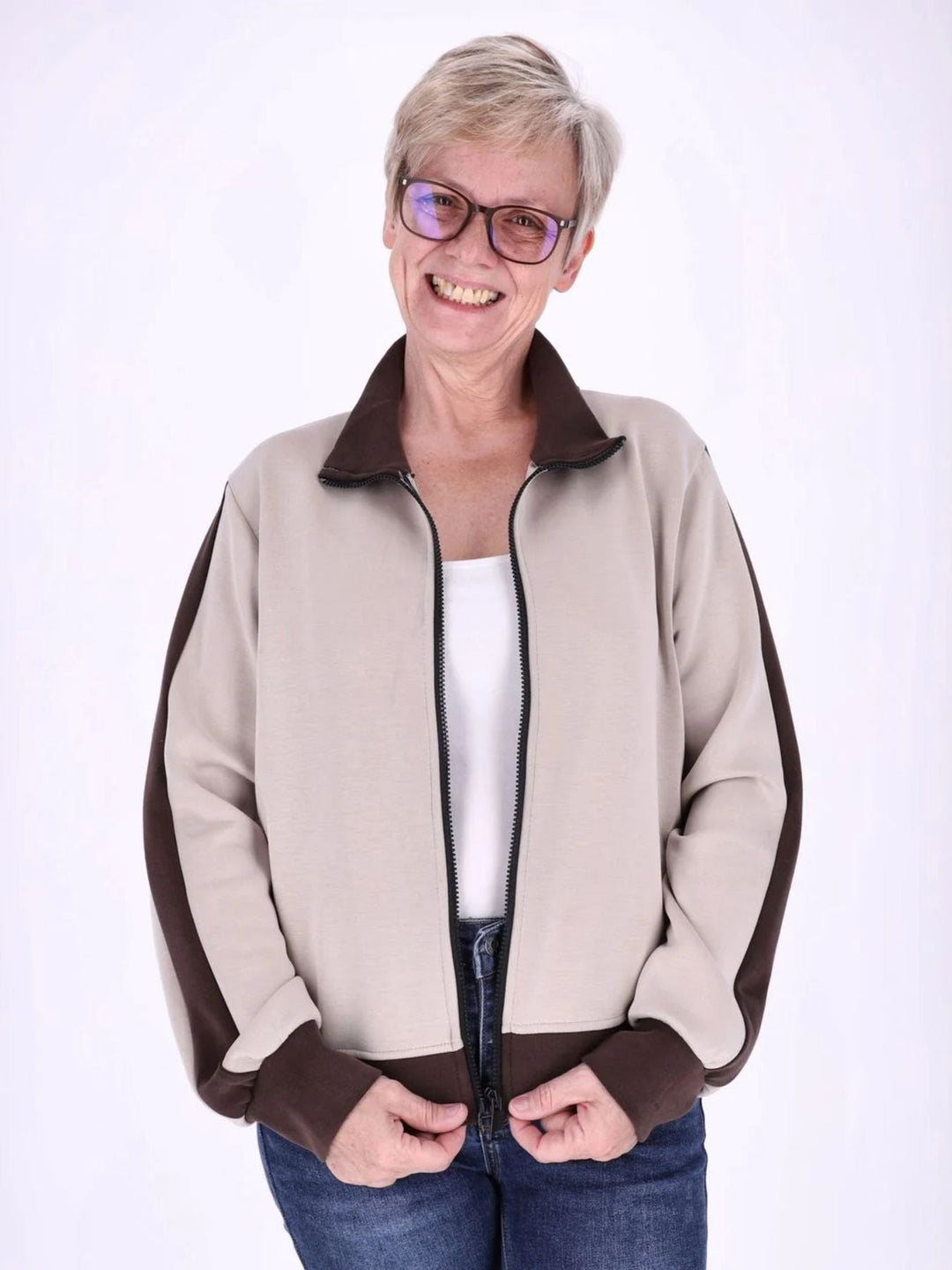 Damen Sweatjacke mit lockerer Passform | Weiche Freizeitjacke mit elastischem Stoff und bequemem Schnitt für Alltag und Freizeit