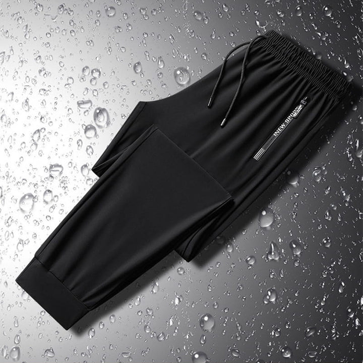 Herren Jogginghose | Schnell trocknende Stretchhose mit Kordelzug und Reißverschlusstaschen für Sport und Alltag