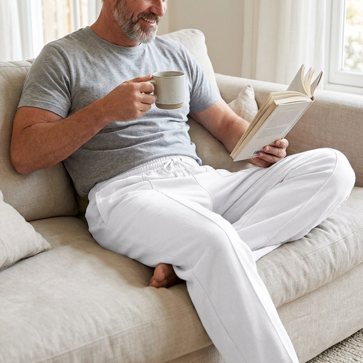 Herren Stretch-Hose mit geradem Bein | Atmungsaktive Freizeithose mit Kordelzug &amp; Taschen | Bequeme Relax-Fit Hose