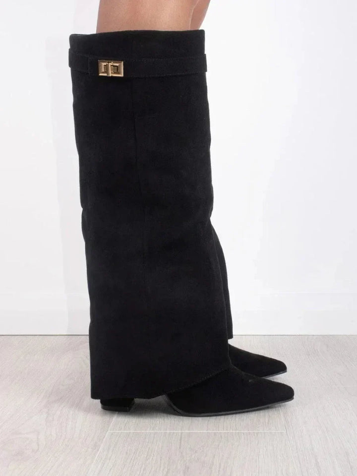 Damen Wildleder-Stiefel mit mittelhohem Schaft | Elegante Boots mit dekorativen Metalldetails und praktischem Verschluss für Herbst und Alltag