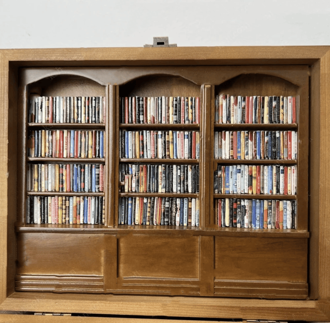 Miniature Wooden Bookshelf with Folded Mini Books | Handmade, Openable &amp; Reorganizable | Relaxing Gift for Book Lovers | 25×20×8 cm