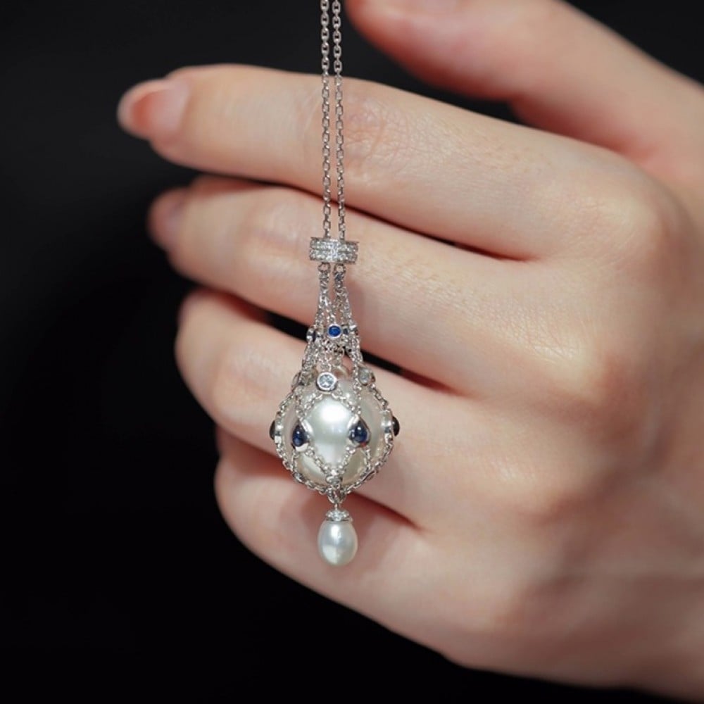 Pearl pendant with freshwater pearl &amp; gemstone | Lavalier design, timeless elegance | 35-inch chain, 14–15 mm pearl