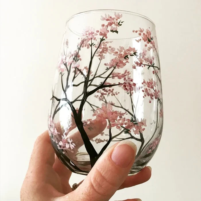 Handbemalte Weingläser mit Jahreszeiten-Baum | Künstlerisches Glasdesign | Elegantes Geschenk für Weinliebhaber