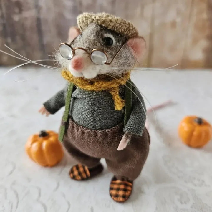 Handmade Felt Mouse | Christmas Decoration &amp; Gift Idea | Needle-Felted from Wool &amp; Fabric | Sustainable