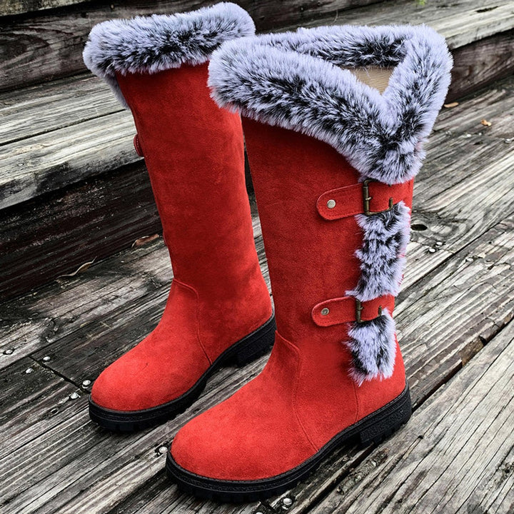 Damen gefütterte kniehohe Winterstiefel mit Plüschbesatz | Warme Stiefel mit Schnallendetails und rutschhemmender Sohle für kalte Tage